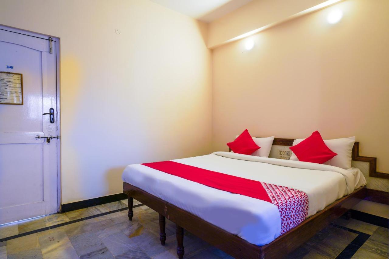 Hotel O Raja Residency Near Snow World Secundurabad Kültér fotó